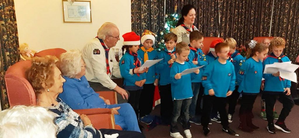 4th Rochford Scout Group entertain Broadoaks